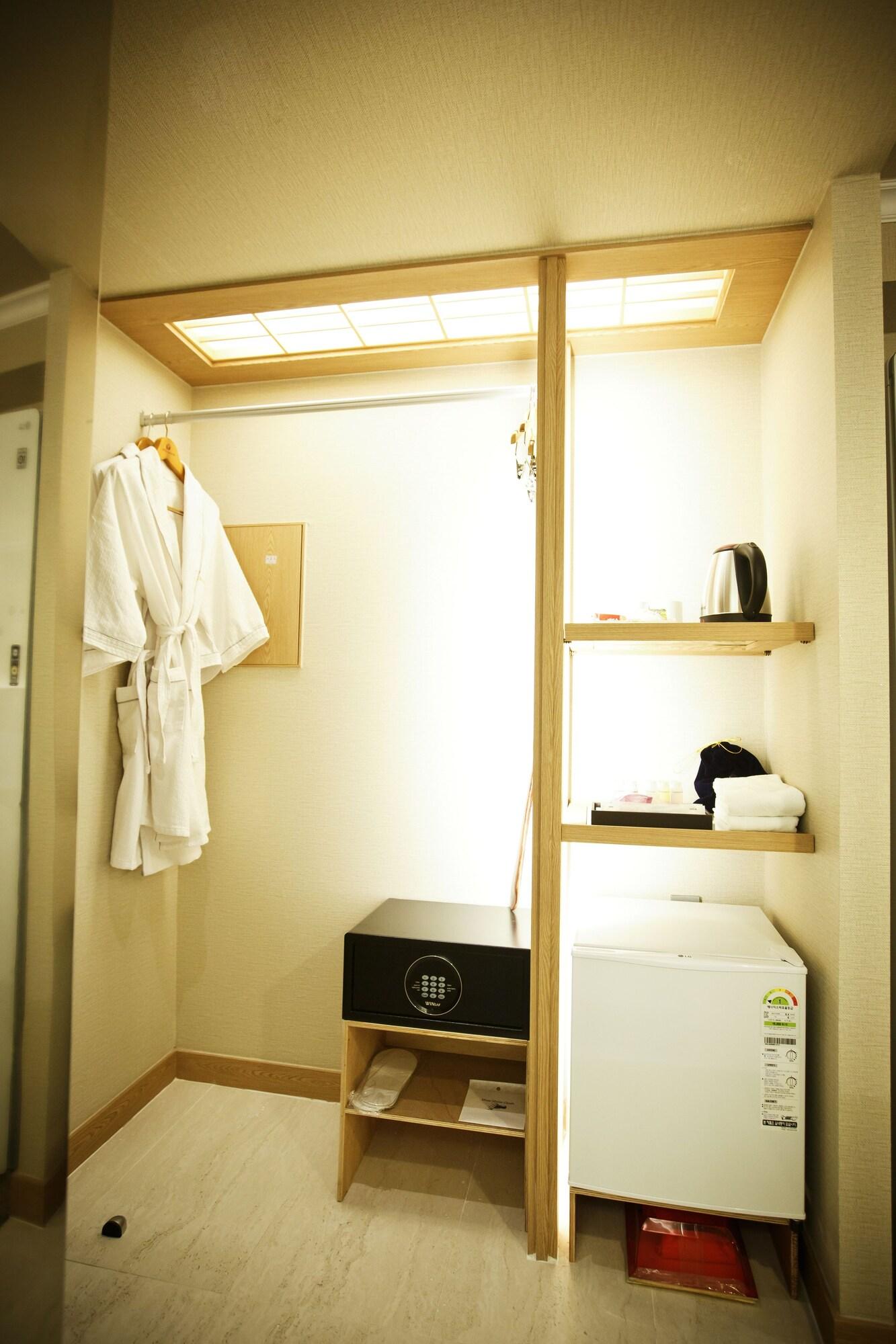 Ariana Hotel Daegu Esterno foto